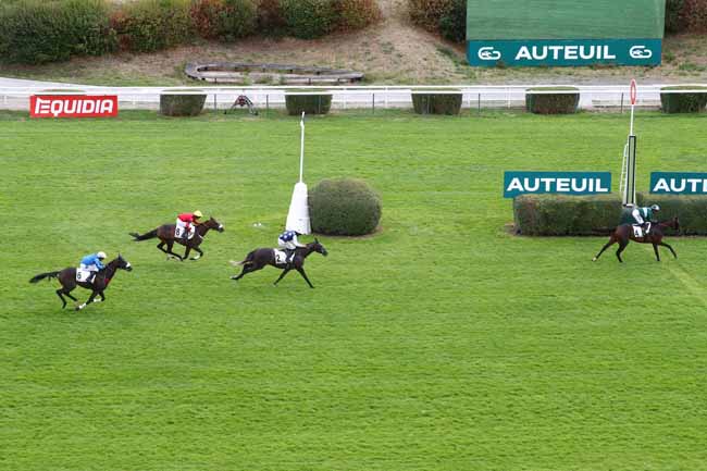 Photo d'arrivée de la course pmu PRIX WEATHER PERMITTING à AUTEUIL le Mardi 8 septembre 2026