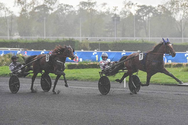 Photo d'arrivée de la course pmu PRIX ALKMENE à PARIS-VINCENNES le Mardi 8 septembre 2026