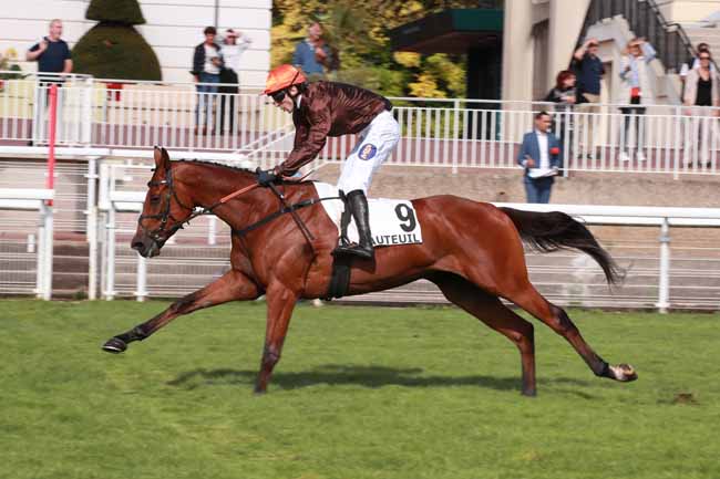 Photo d'arrivée de la course pmu PRIX FINOT - POULAINS à AUTEUIL le Samedi 12 septembre 2026