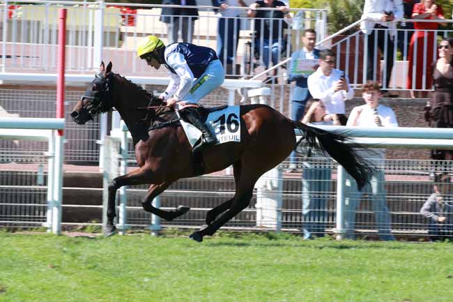 Photo d'arrivée de la course pmu PRIX MICHEL CHIROL à AUTEUIL le Samedi 12 septembre 2026