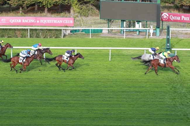 Photo d'arrivée de la course pmu PRIX CORONATION à SAINT CLOUD le Vendredi 2 octobre 2026