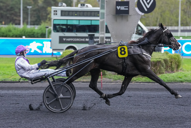 Photo d'arrivée de la course pmu PRIX FREIA à PARIS-VINCENNES le Mardi 13 octobre 2026