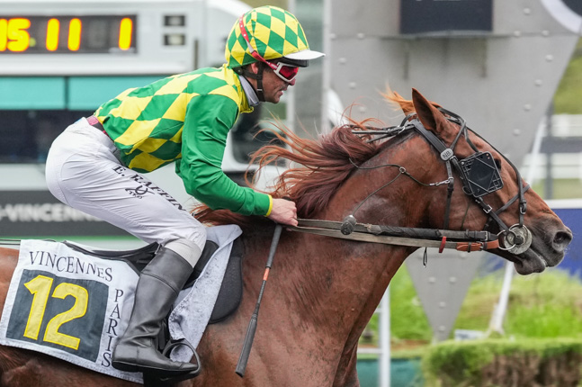 Photo d'arrivée de la course pmu PRIX CHRYSEIS à PARIS-VINCENNES le Mardi 20 octobre 2026