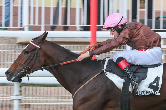 Photo d'arrivée de la course pmu PRIX PAUL'S CRAY à AUTEUIL le Jeudi 22 octobre 2026