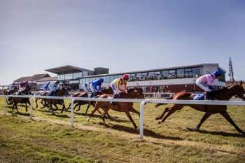 Photo Exeter Racecourse
