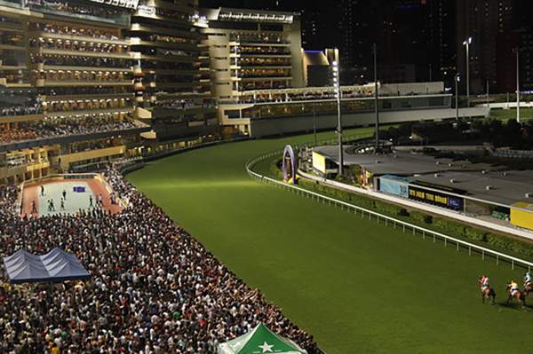 https://www.canalturf.com/interface/photosinfos/2020_3/MD_happy_valley_raceday-nighttime.jpg