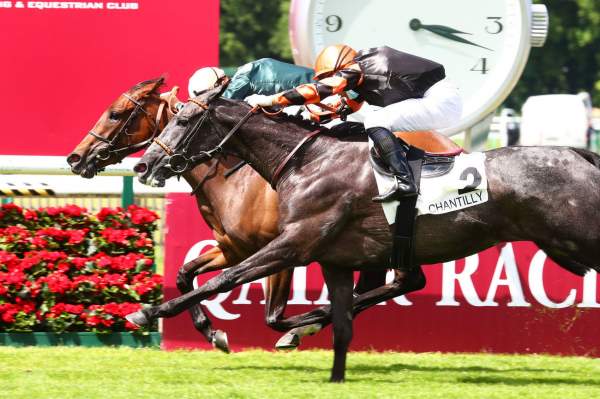 La photo de Tahlie Arrivée PMU Prix de Sandringham Hippodrome de Chantilly 06/06/2021