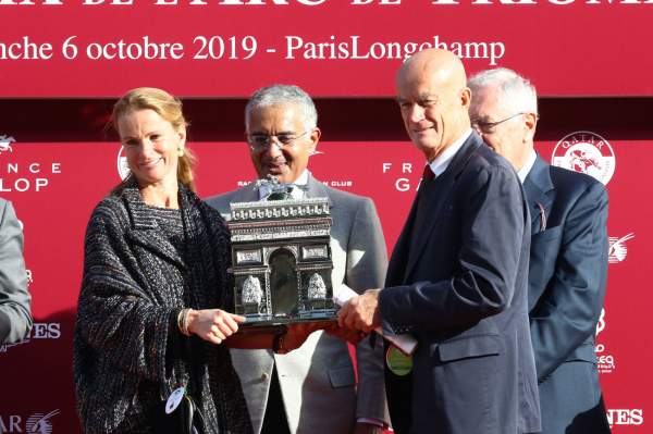 La photo de Dietrich Von Boetticher WALDGEIST Prix de l'Arc de Triomphe 2019 Dietrich Von Boetticher Hippodrome de Longchamp 