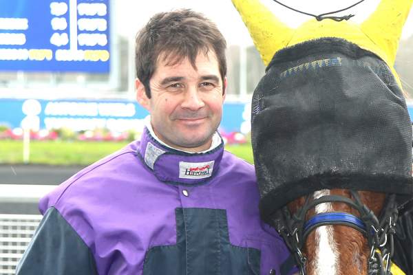 Pronostic gratuit du PRIX GASTON DE WAZIERES 9 mars 2024 par Canalturf