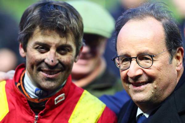 La photo de Eric Raffin Francois Hollande arrivée PMU Prix d'Amérique Legend Race 2024 Hippodrome de Vincennes 