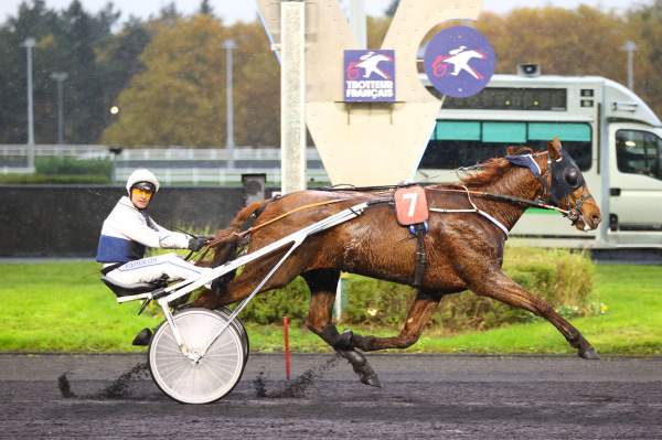 La photo de Historic Day arrivée pmu Prix de Cassis à Vincennes