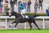 La photo de Losange Bleu Arrivée PMU Prix Carmarthen 2025 à Auteuil