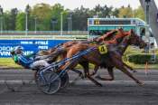 La photo de Karla De Banville arrivée pmu Prix Clorinde à Paris-Vincennes