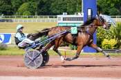 La photo de Kazy Merite arrivée pmu Prix de La Porte Saint-martin à Enghien-Soisy