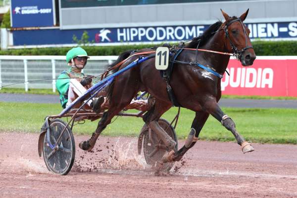 La photo de Nuage De Beaucamps 