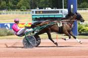 La photo de Klarck De Vandel Arrivée pmu Prix de la gare du Nord à Enghien-Soisy