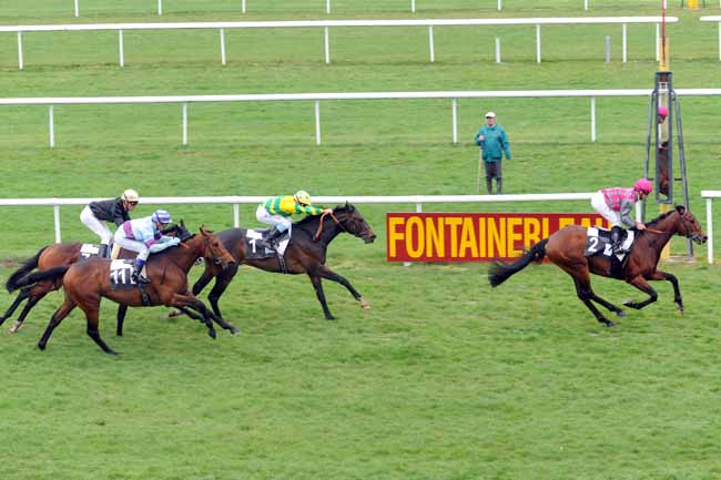Arrivée quinté pmu PRIX DE MONTEREAU à FONTAINEBLEAU