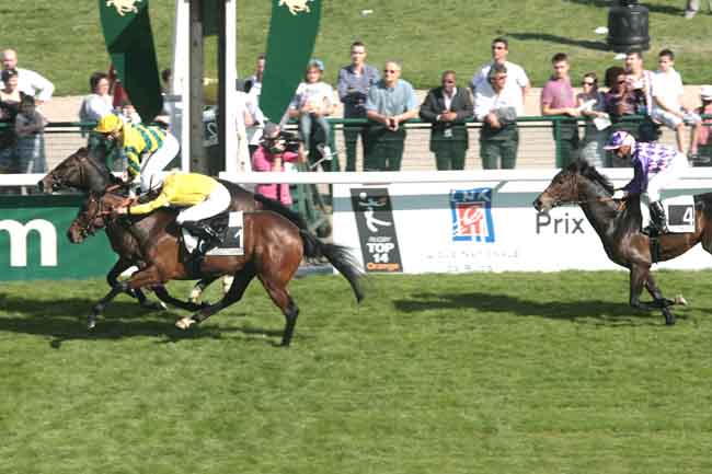 Arrivée quinté pmu PRIX RMC (PRIX DES VIEILLES GARENNES) à LONGCHAMP