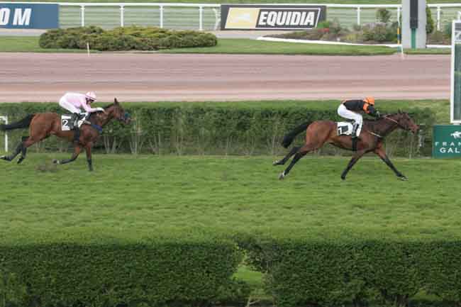 Arrivée quinté pmu PRIX DE MANNEVILLE à ENGHIEN