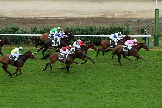 Arrivée quinté pmu PRIX SERVANNE à CHANTILLY