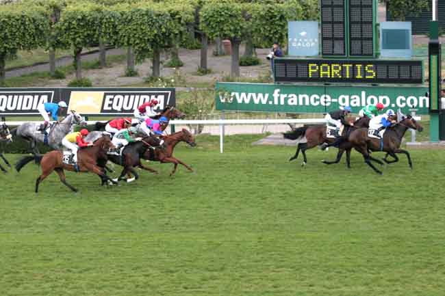 Arrivée quinté pmu GRAND HANDICAP DE SAINT-CLOUD à SAINT-CLOUD