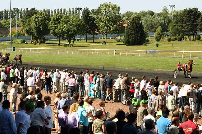 Arrivée quinté pmu PRIX RENT A CAR à LE CROISE-LAROCHE
