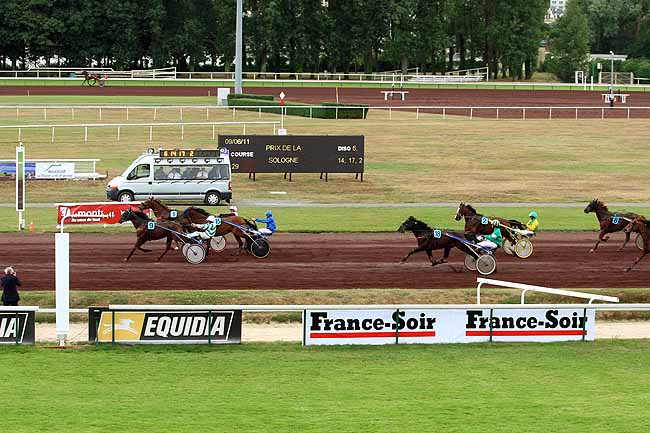 Arrivée quinté pmu PRIX DE LA SOLOGNE à VICHY