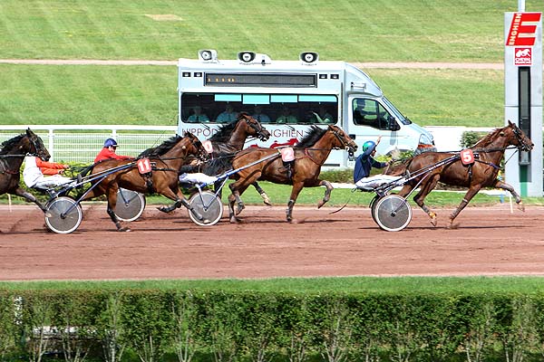 Arrivée quinté pmu PRIX DE LA PLACE DU COMMERCE à ENGHIEN