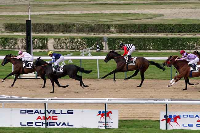 Arrivée quinté pmu PRIX DE BONNETABLE à DEAUVILLE