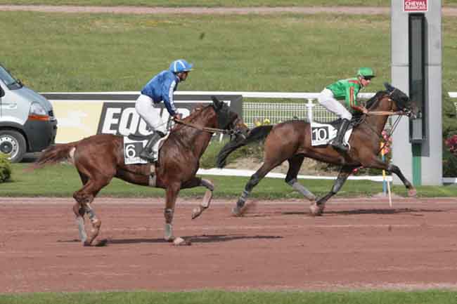Arrivée quinté pmu PRIX DE RUFFEC à ENGHIEN