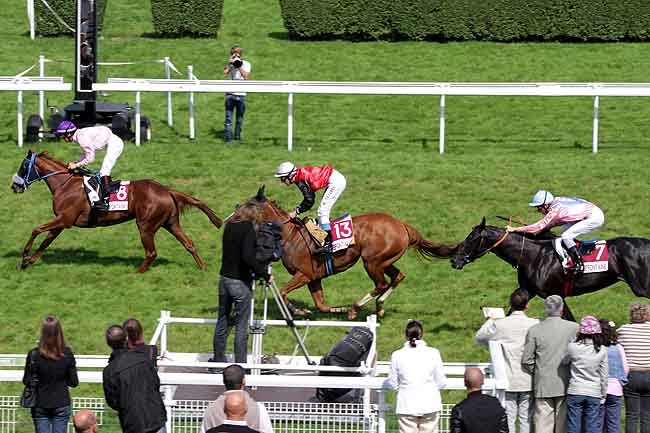 Arrivée quinté pmu PRIX ROSE MORNY (PRIX DES COLCHIQUES) à CLAIREFONTAINE