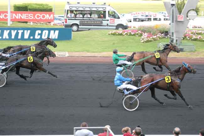 Arrivée quinté pmu PRIX DE CORBEIL à PARIS-VINCENNES