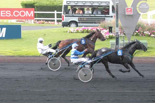 Arrivée quinté pmu PRIX DE GIVORS à PARIS-VINCENNES