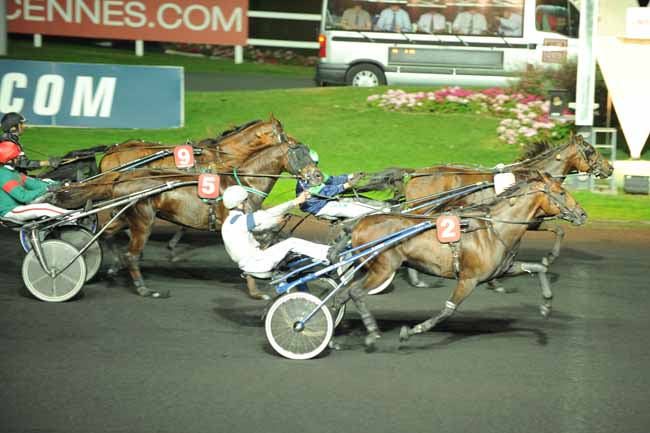 Arrivée quinté pmu PRIX FELICITAS à PARIS-VINCENNES