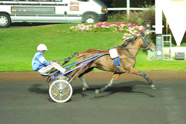 Arrivée quinté pmu PRIX ETAMIN à PARIS-VINCENNES