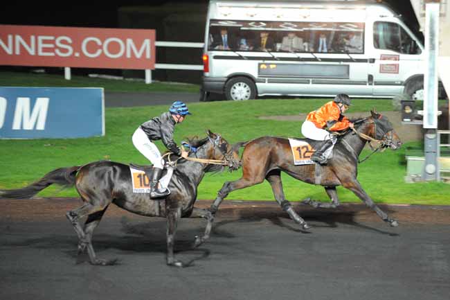 Arrivée quinté pmu PRIX GORDONIA à PARIS-VINCENNES