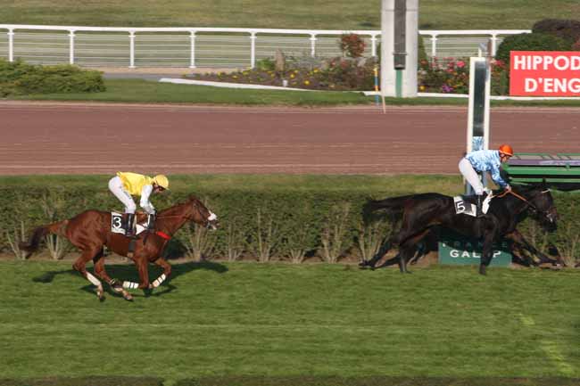 Arrivée quinté pmu PRIX ROGER SAINT à ENGHIEN