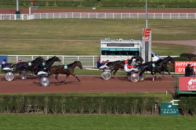 Arrivée quinté pmu PRIX DU PALAIS ROYAL à ENGHIEN