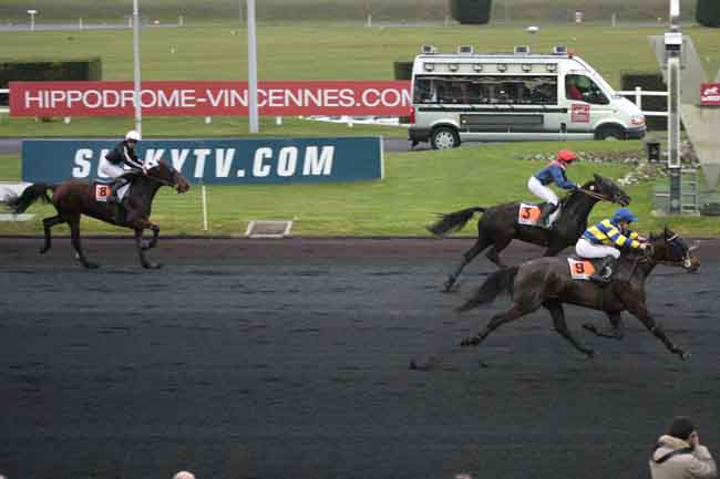 Arrivée quinté pmu PRIX DE VITTEAUX à PARIS-VINCENNES