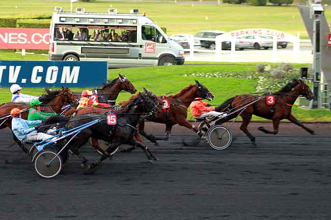 Arrivée quinté pmu PRIX DE CHARROUX à PARIS-VINCENNES