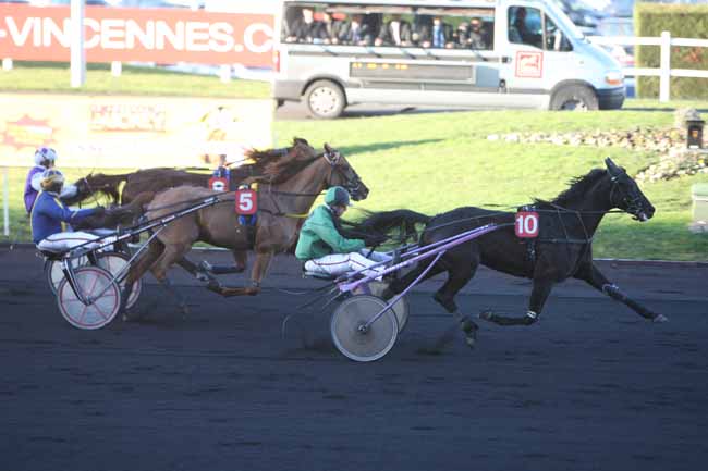 Arrivée quinté pmu PRIX DE CROISSANVILLE à PARIS-VINCENNES