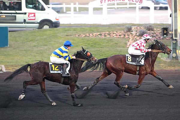 Arrivée quinté pmu PRIX DE ROMORANTIN à PARIS-VINCENNES