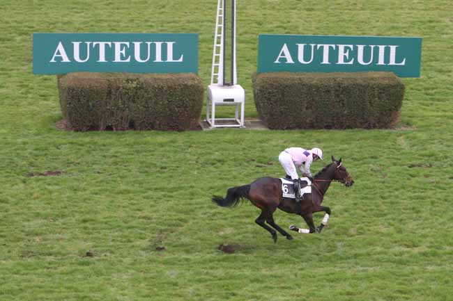 Arrivée quinté pmu PRIX COUSIN PONS à AUTEUIL