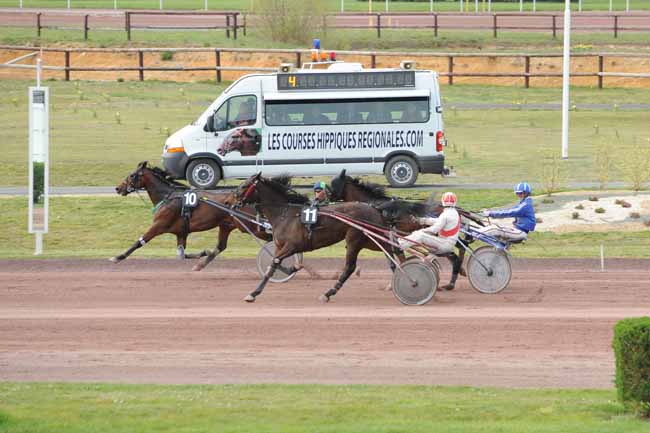 Arrivée quinté pmu PRIX TENOR DE BAUNE à ANGERS