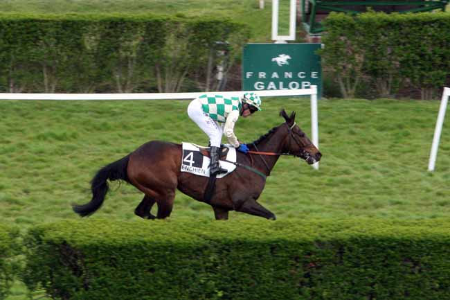 Arrivée quinté pmu PRIX DE SAINT-BRIEUC à ENGHIEN