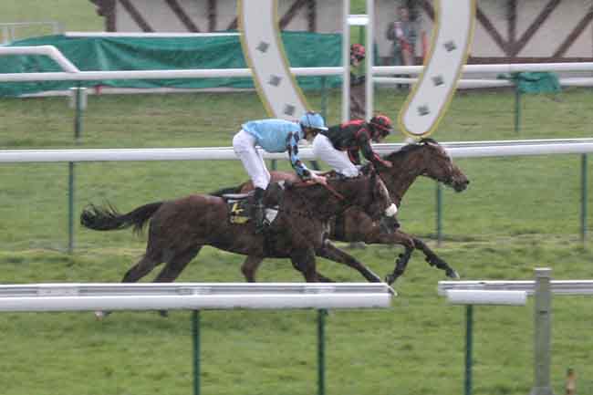 Arrivée quinté pmu PRIX DE BERCK à COMPIEGNE