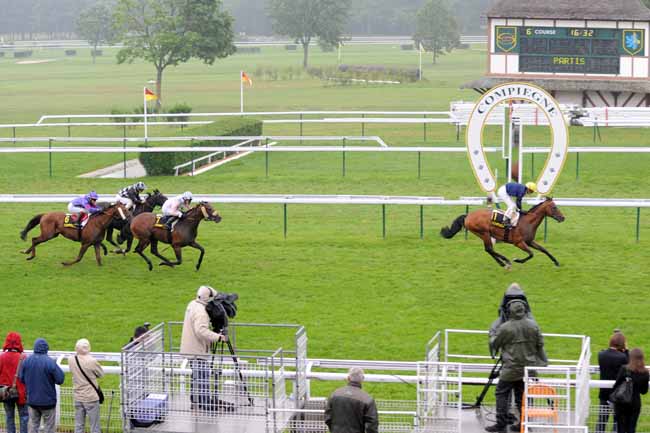 Arrivée quinté pmu PRIX FLYWAY à COMPIEGNE