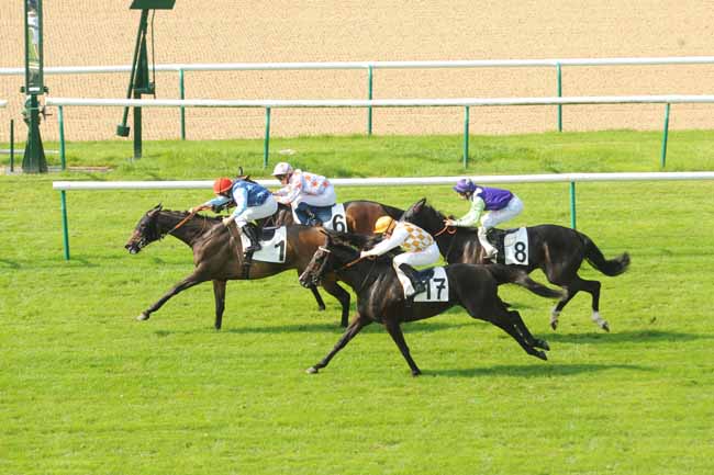 Arrivée quinté pmu PRIX DE BOREST à CHANTILLY