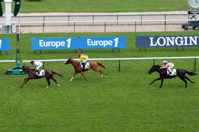 Arrivée quinté pmu PRIX DE L'ECOLE MILITAIRE à LONGCHAMP
