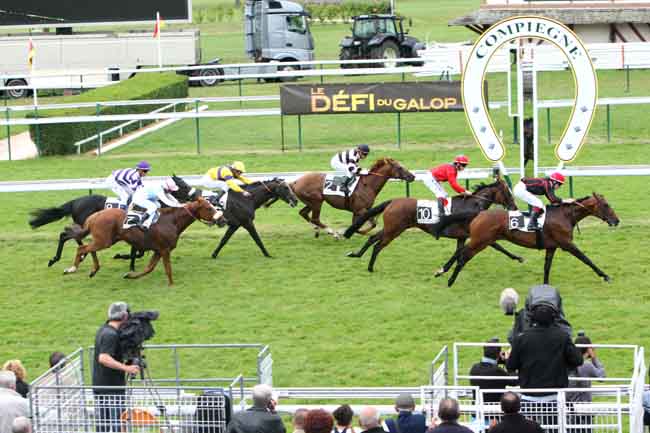 Arrivée quinté pmu GRAND PRIX DE COMPIEGNE à COMPIEGNE
